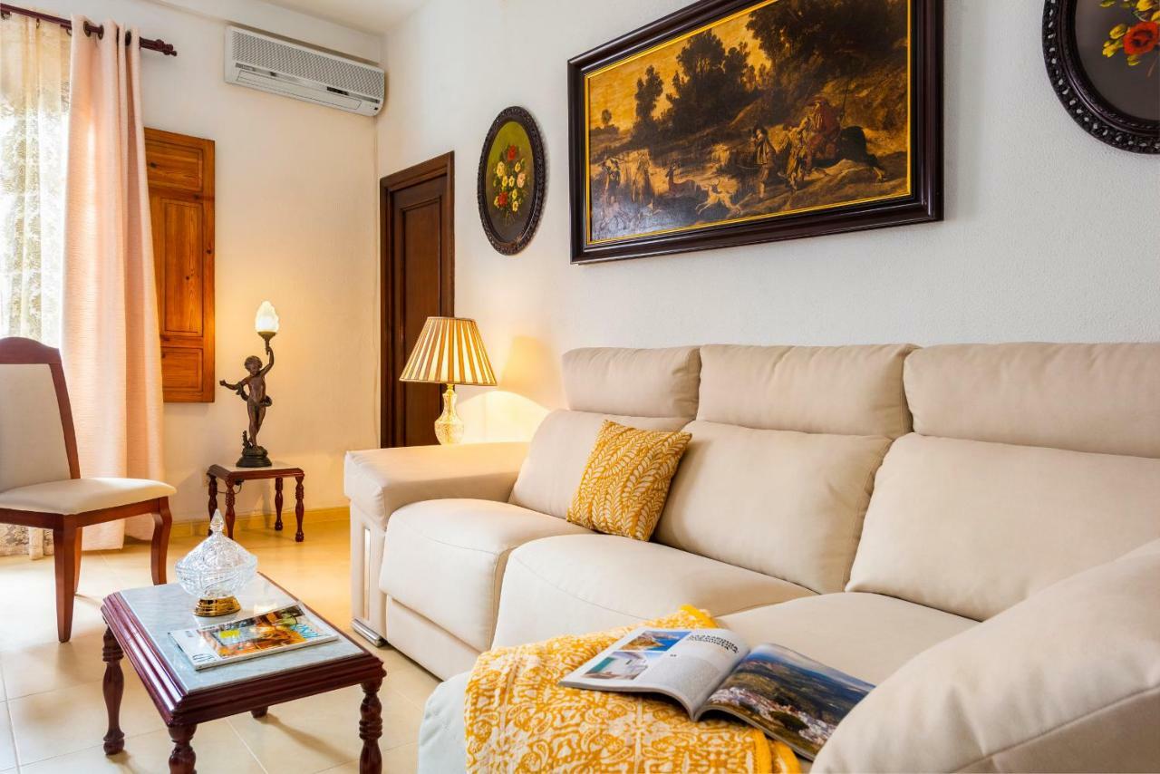 Hsh Suites Barrio Santa Cruz Seville Exterior photo
